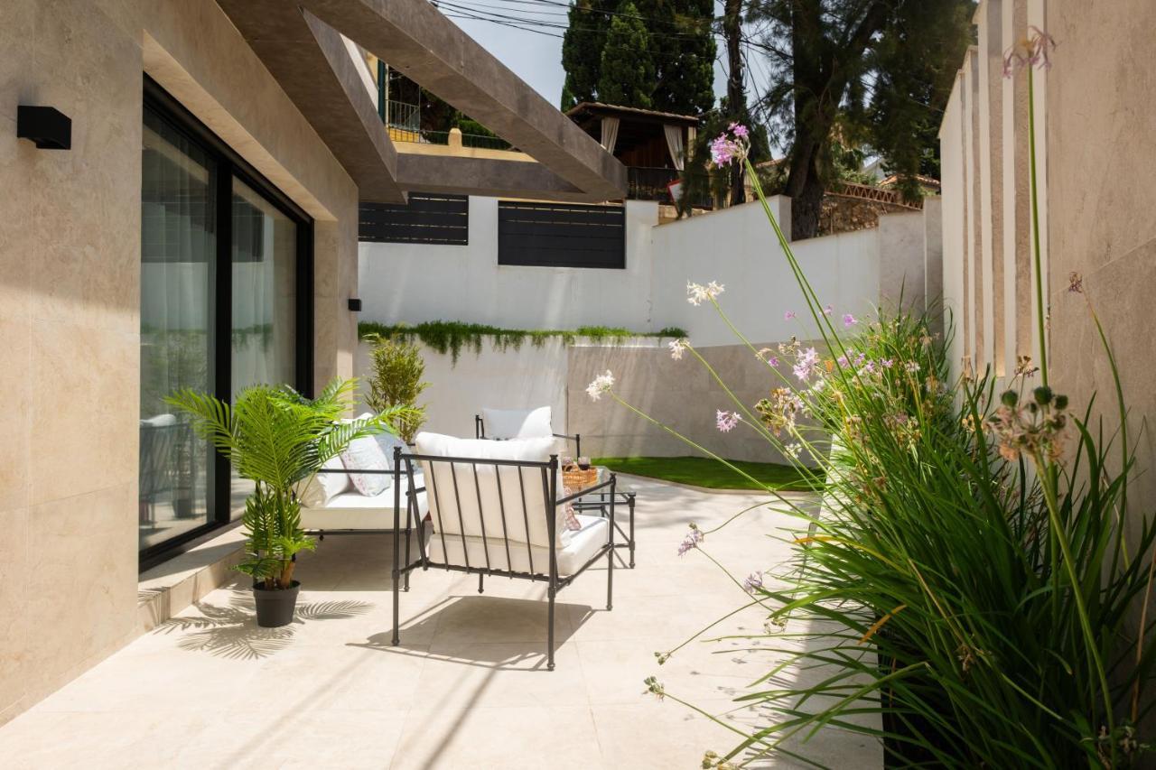 Apartamentos La Zagalilla Malaga Exterior photo