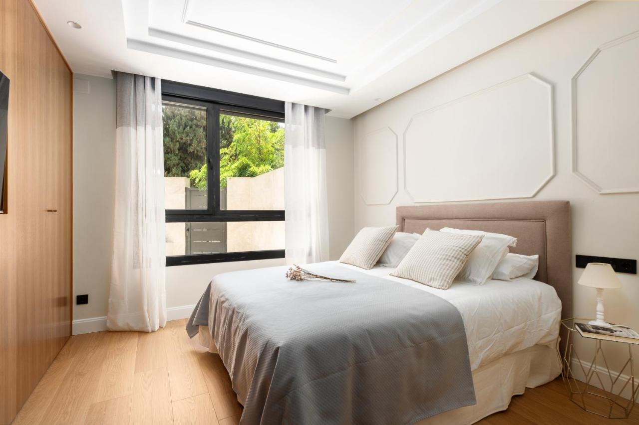 Apartamentos La Zagalilla Malaga Exterior photo
